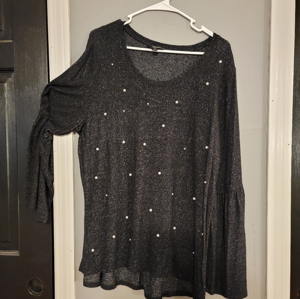 Embellished Pearl Light Sweater - Picture 1 of 4